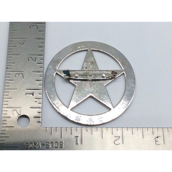 Vintage Silver tone Star Brooch Pin With Circular Frame Design - Picture 4 of 4